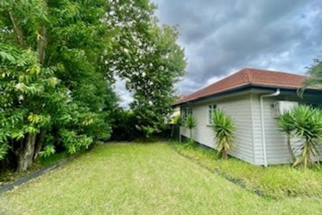 Image of property at 1181 Cavendish Road, Mount Gravatt East QLD 4122