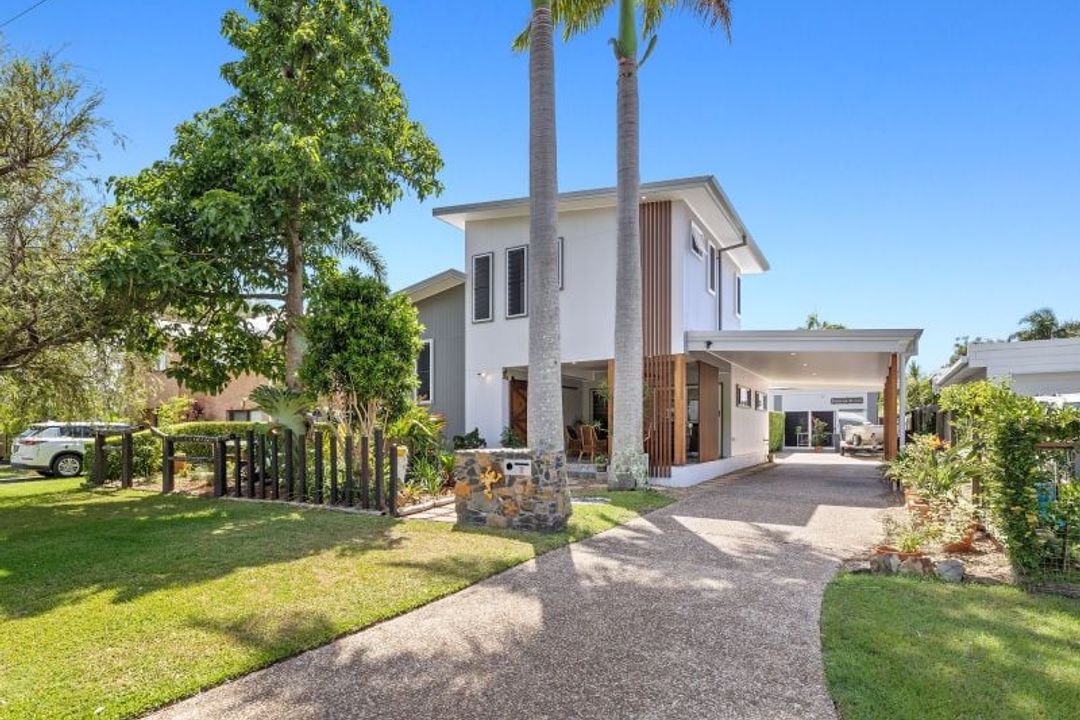 Image of property at 11 Poplar Avenue, Bogangar NSW 2488