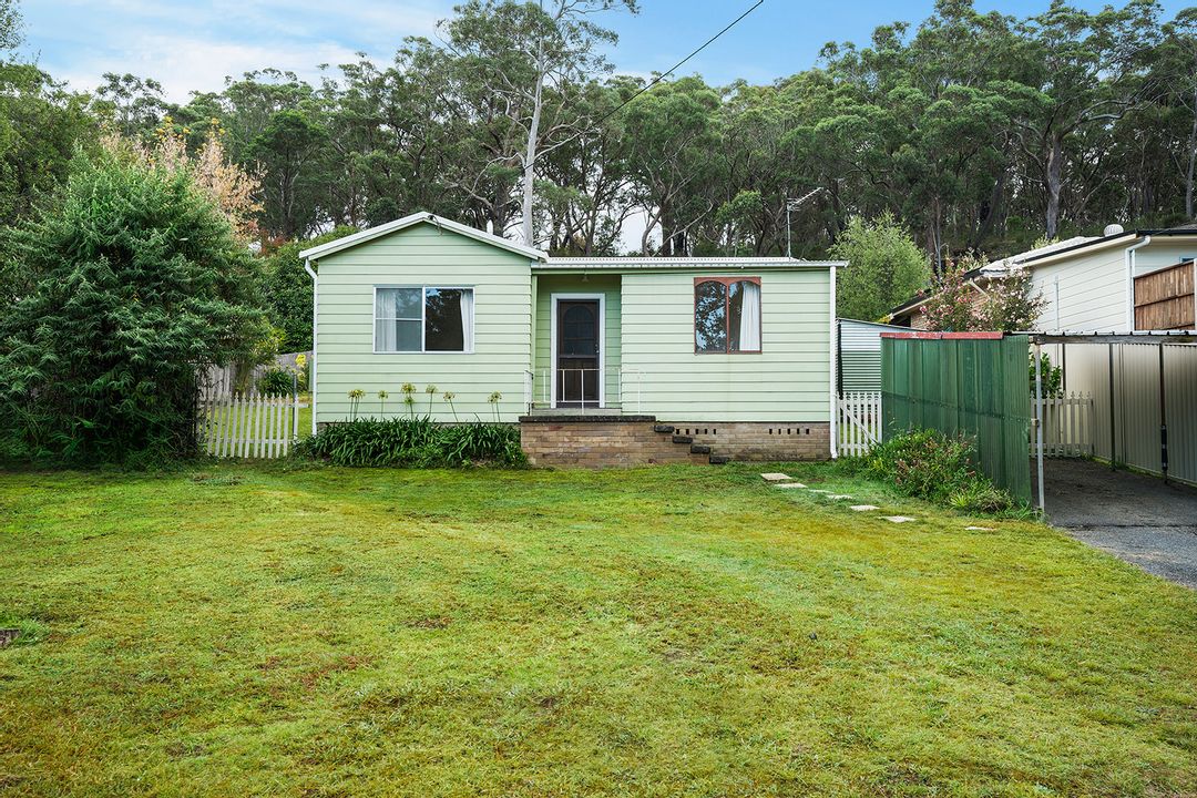 Image of property at 9 Bowral Lane, Welby NSW 2575