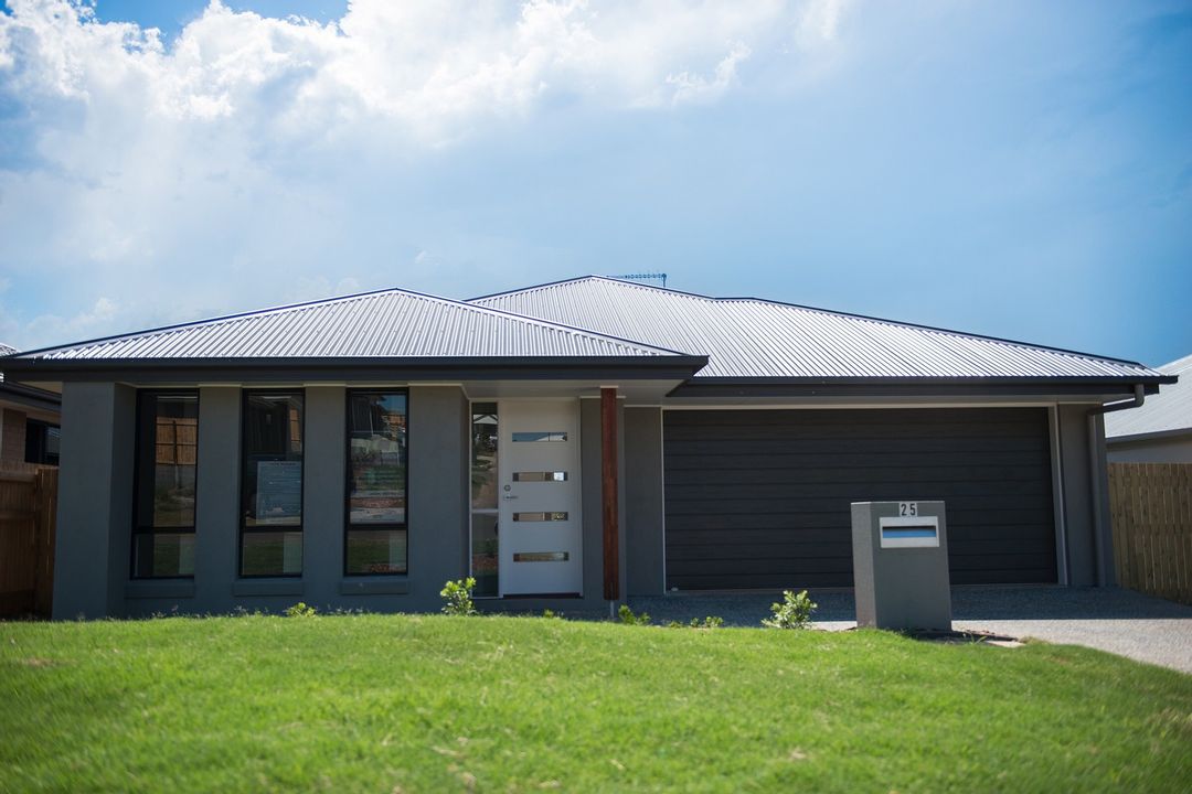 Image of property at 25 Beazley Circuit, Bridgeman Downs QLD 4035