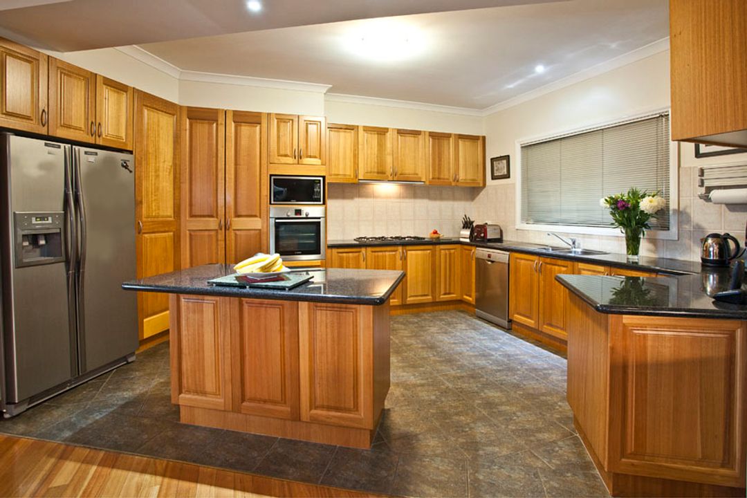Image of property at 5 Alimar Road, Glen Waverley VIC 3150