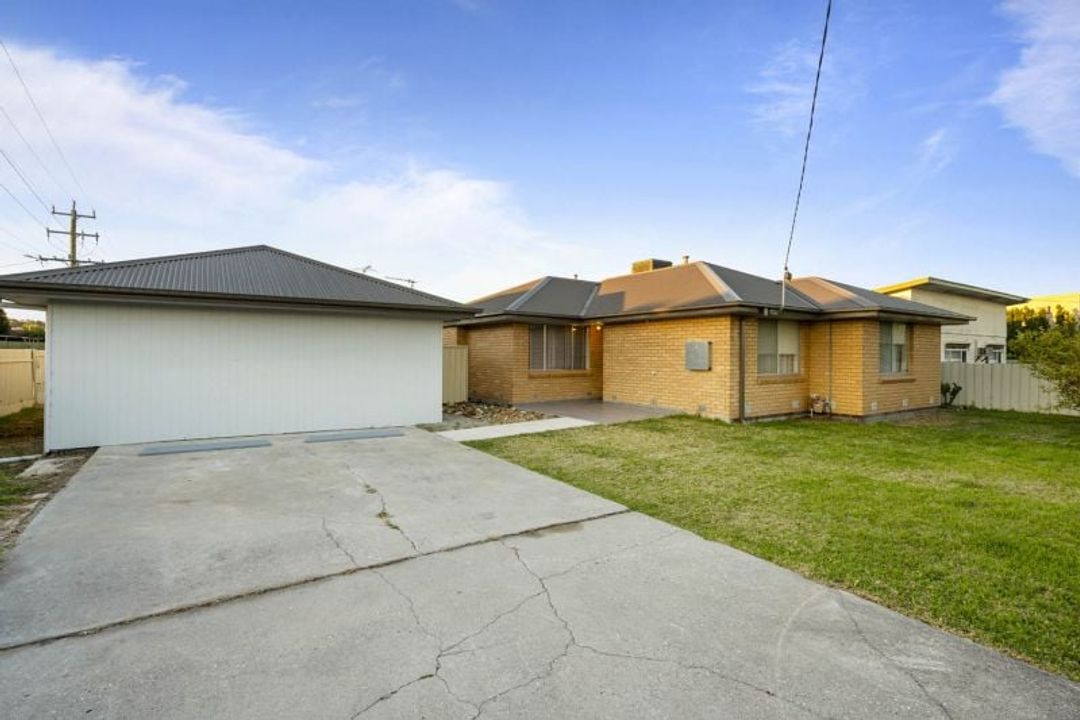 Image of property at 436 Douglas Road, Lavington NSW 2641