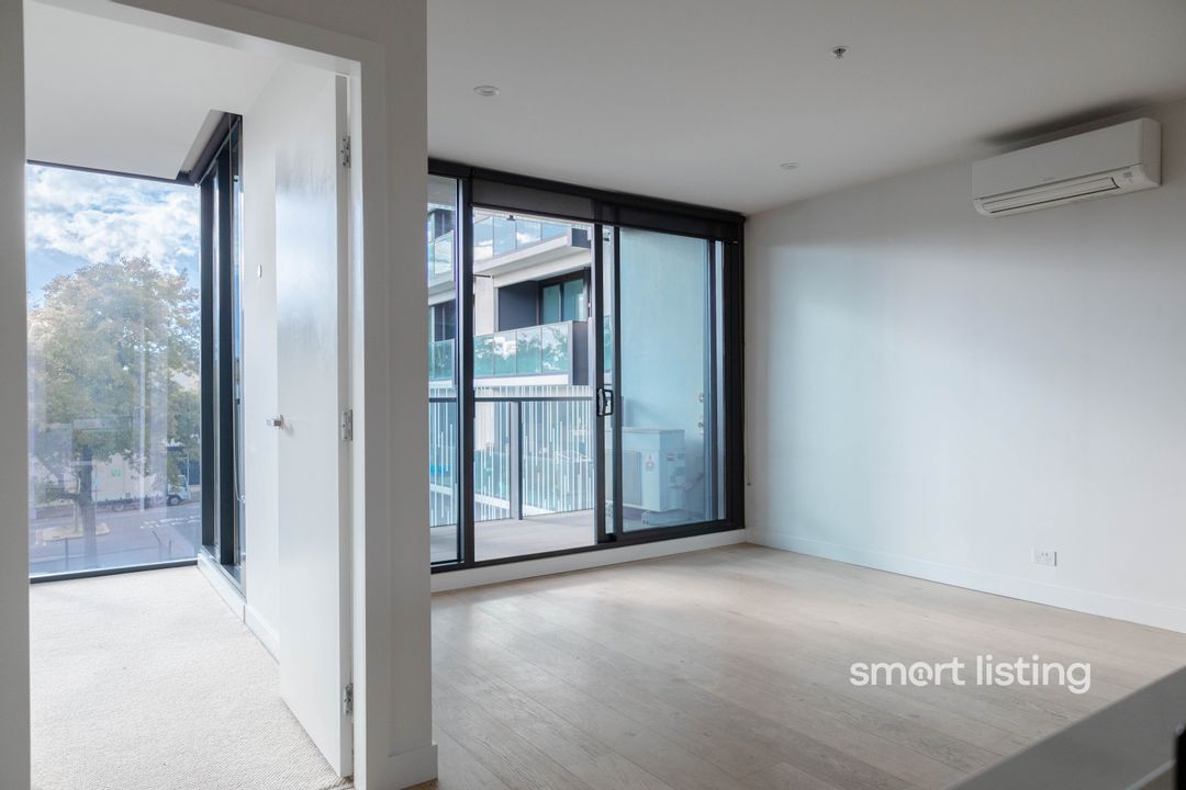 Image of property at 213/150 Dudley Street, West Melbourne VIC 3003