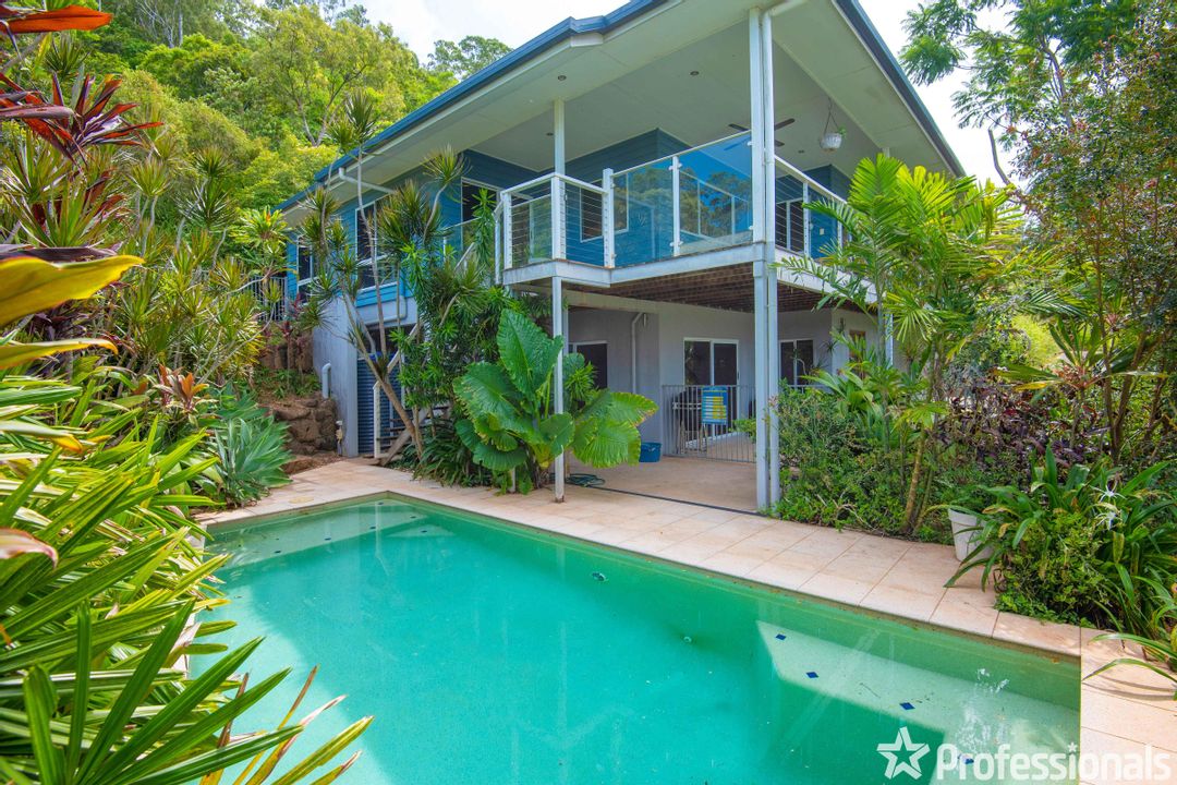 Image of property at 3 Knowles Street, Whitfield QLD 4870