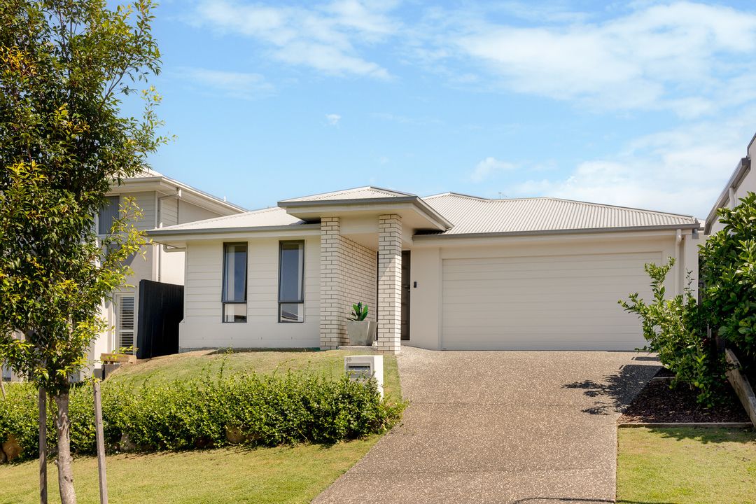 Image of property at 45 Levy Cct, Bridgeman Downs QLD 4035
