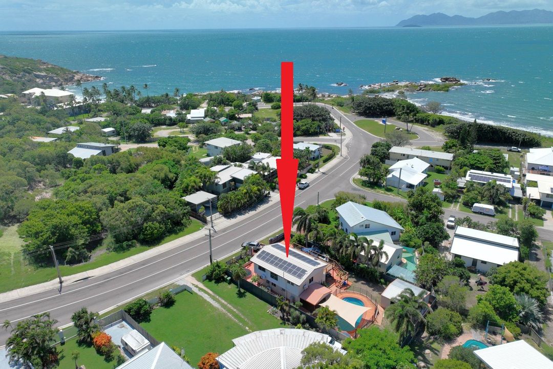 Image of property at 21 Rose Bay Road, Bowen QLD 4805