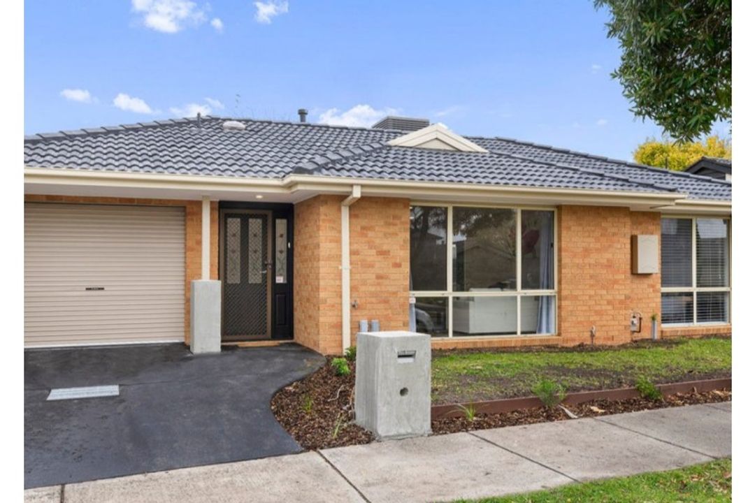 Image of property at 216 Dandelion Drive, Rowville VIC 3178