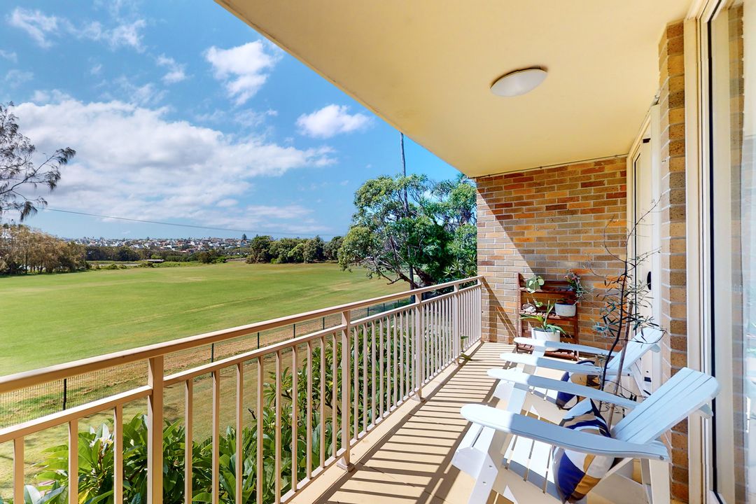 Image of property at 5/43 Adams Street, Curl Curl NSW 2096