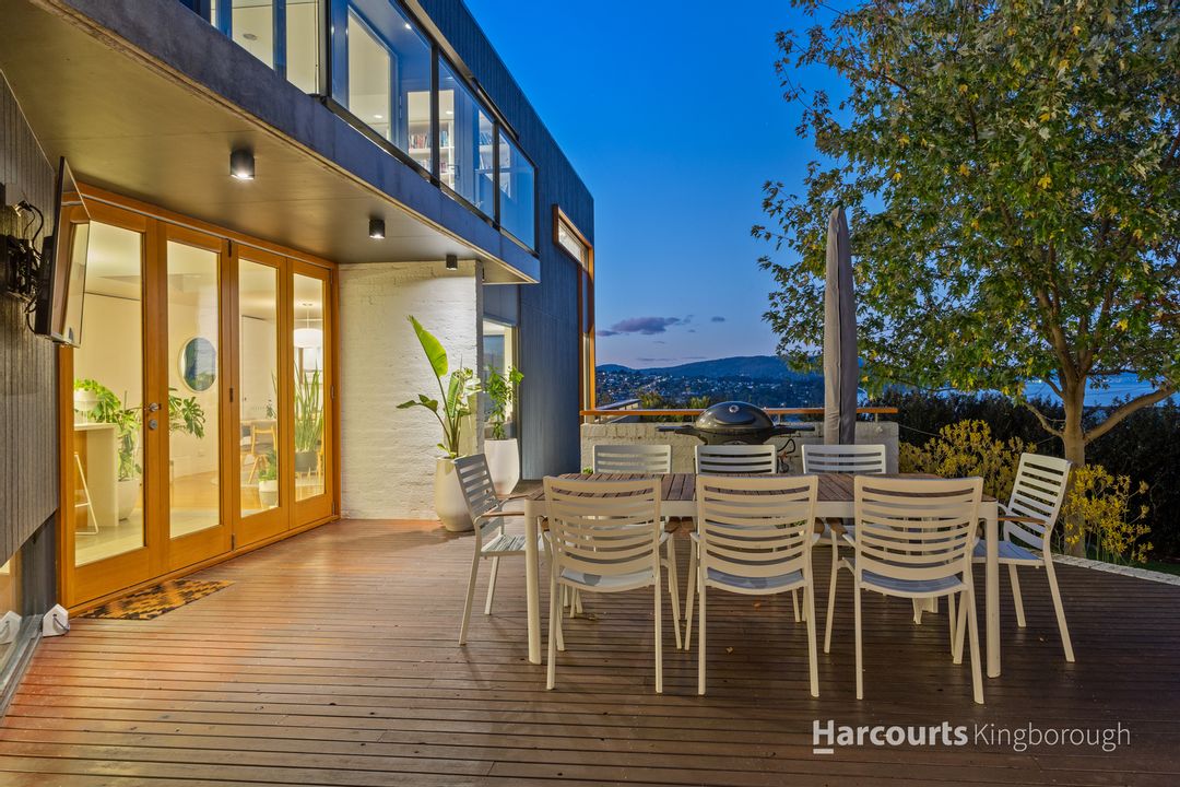 Image of property at 3 Steen Court, Blackmans Bay TAS 7052
