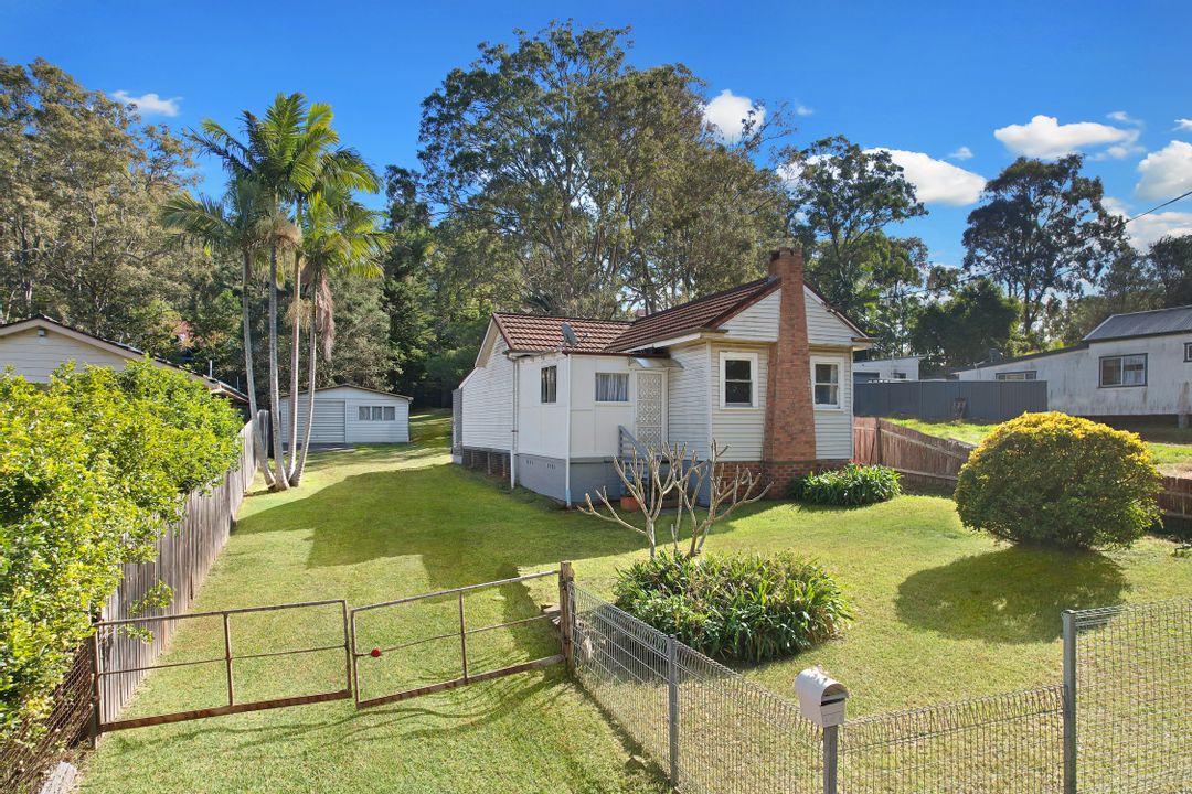 Image of property at 230 Pacific Highway, Watanobbi NSW 2259