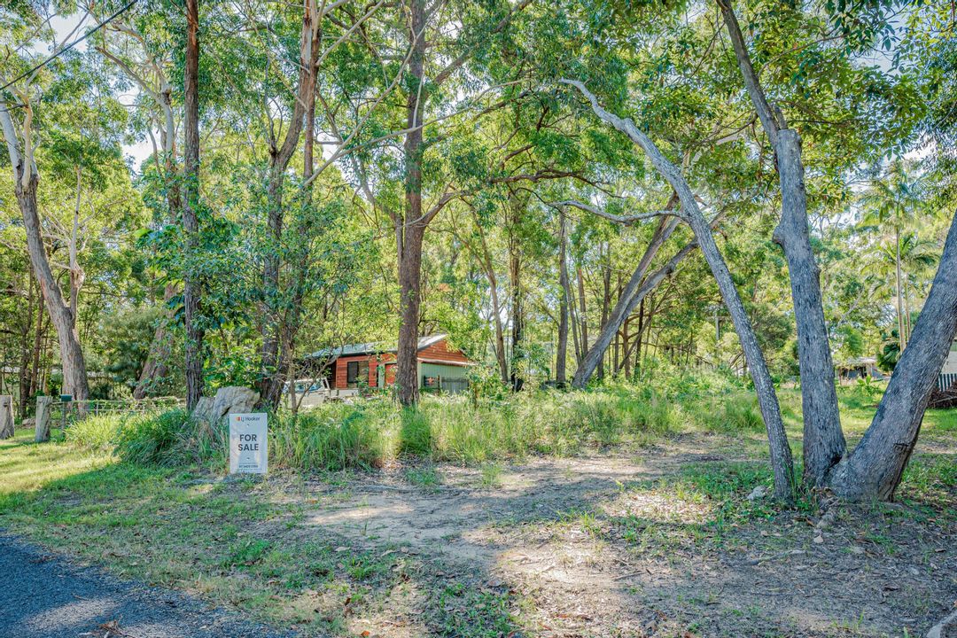 Image of property at 19 Heeterra Street, Russell Island QLD 4184