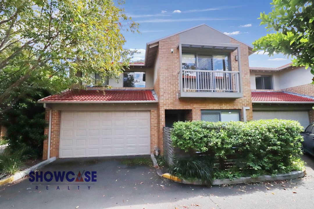 Image of property at 27 Sandringham Drive, Carlingford NSW 2118