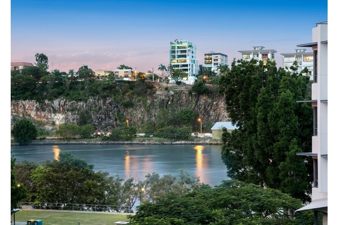 Image of property at 4503/15 Anderson Street, Kangaroo Point QLD 4169