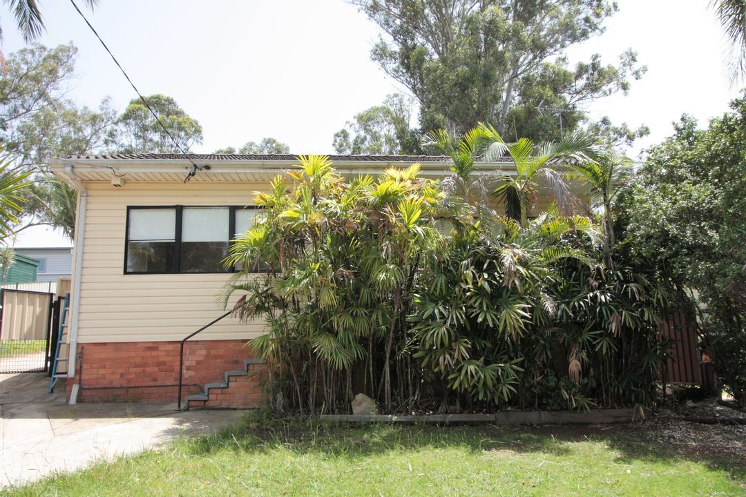 Image of property at 11 Conway Avenue, Cambridge Park NSW 2747