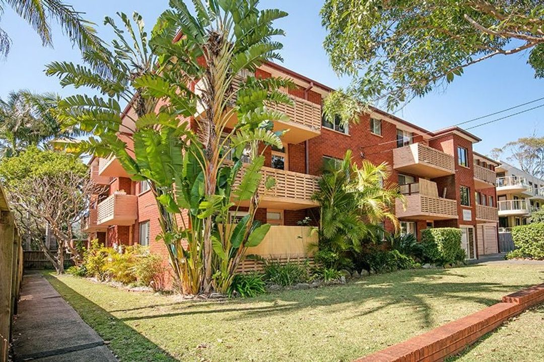 Image of property at 7/11 Avon Road, Dee Why NSW 2099