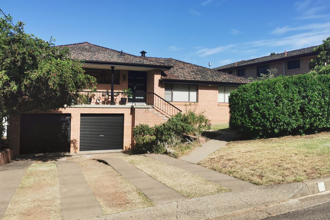 Image of property at 21 Rosedale Avenue, Tamworth NSW 2340