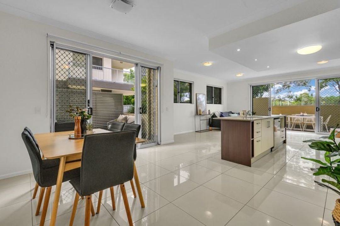 Image of property at 1/45 Playfield Street, Chermside QLD 4032