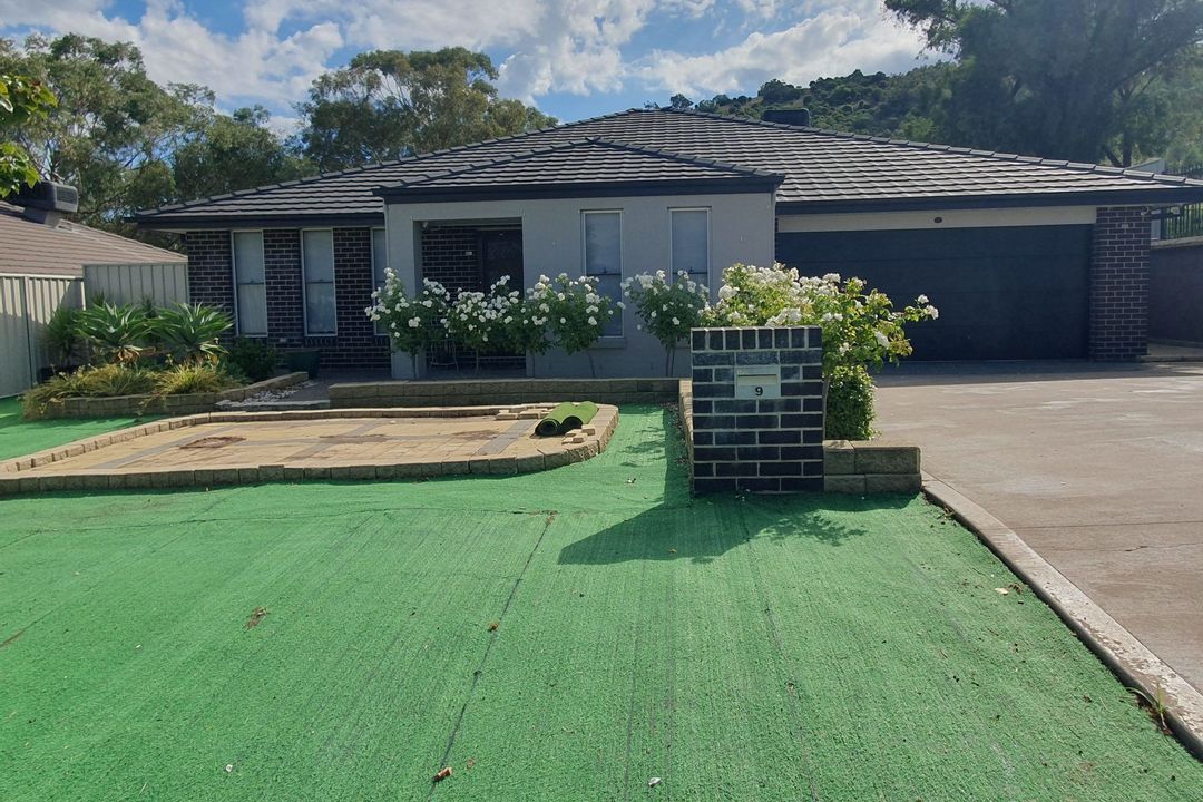 Image of property at 9 Scarborough Close, Tamworth NSW 2340