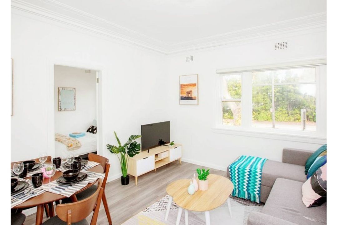 Image of property at 3/136 Falcon Street, Crows Nest NSW 2065
