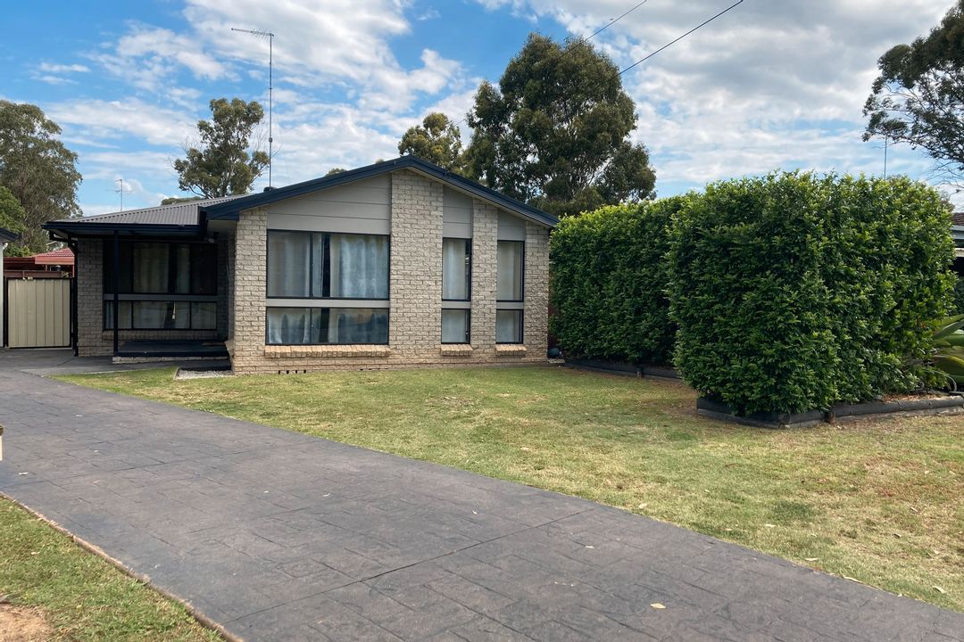 Image of property at 124 Hume Crescent, Werrington County NSW 2747