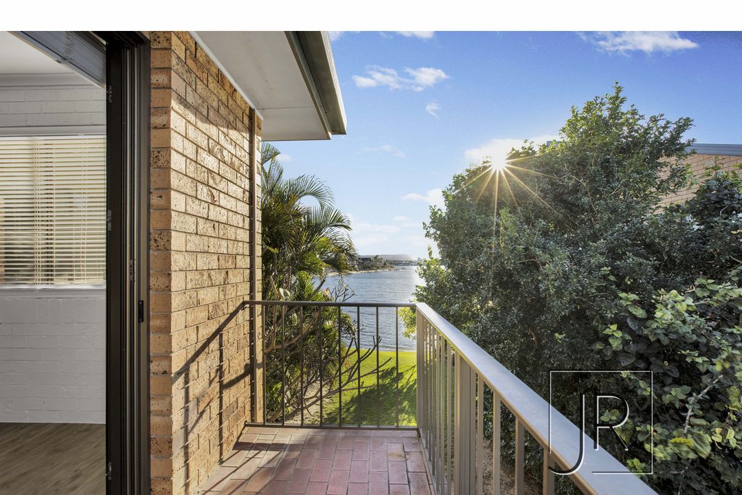 Image of property at 6/5 Jodie Court, Mermaid Waters QLD 4218