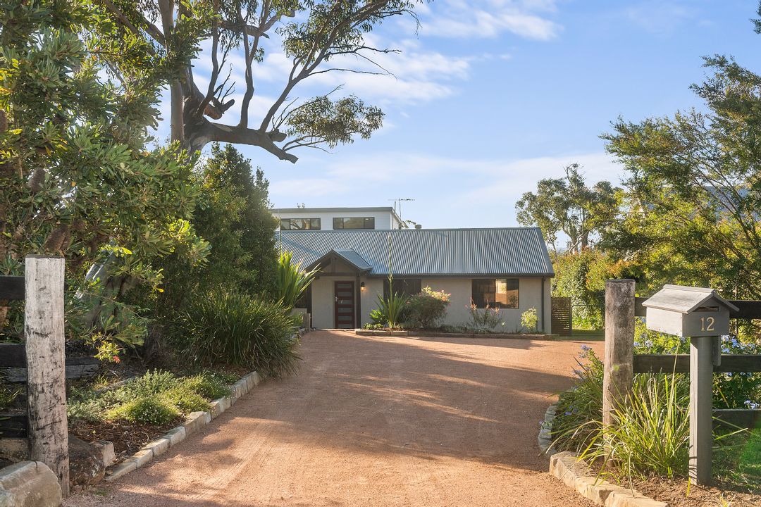 Image of property at 12 Grandview Parade, Hill Top NSW 2575