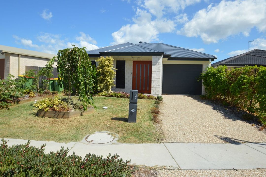 Image of property at 9 South Quarter Drive, Loganlea QLD 4131