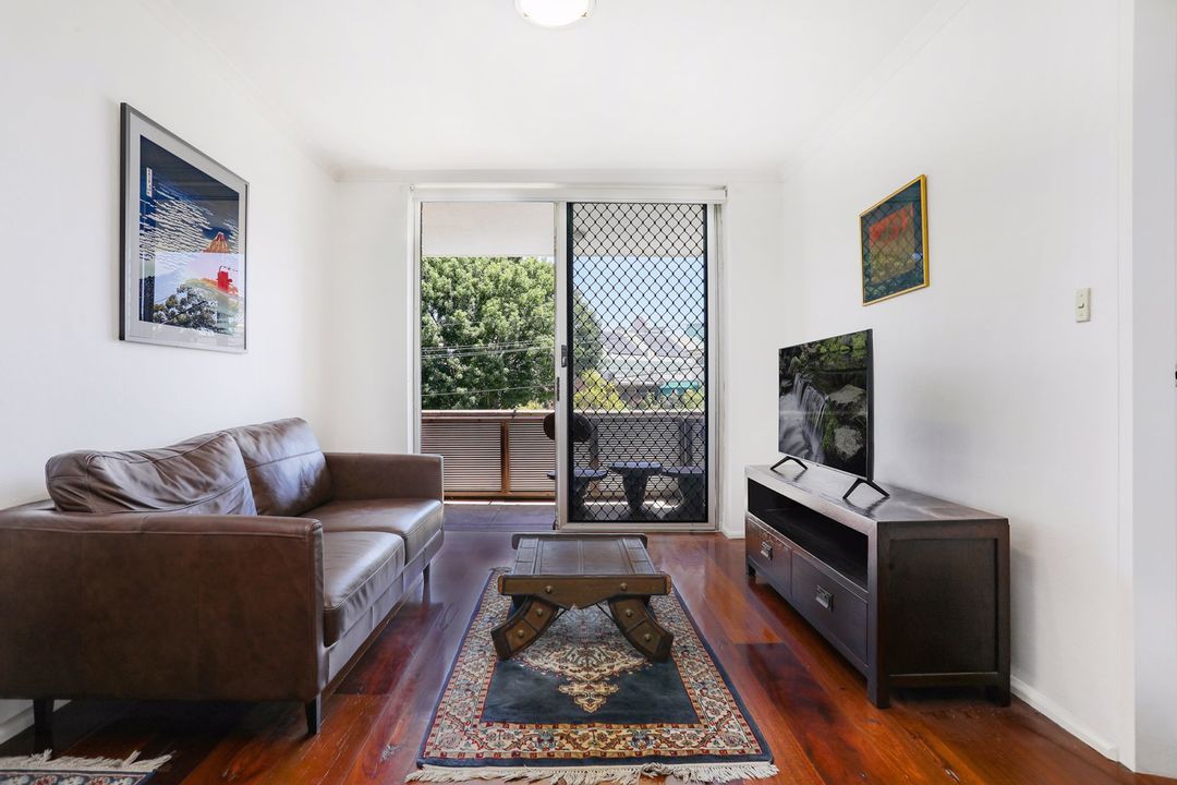 Image of property at 18/2-6 Brown Street, Newtown NSW 2042