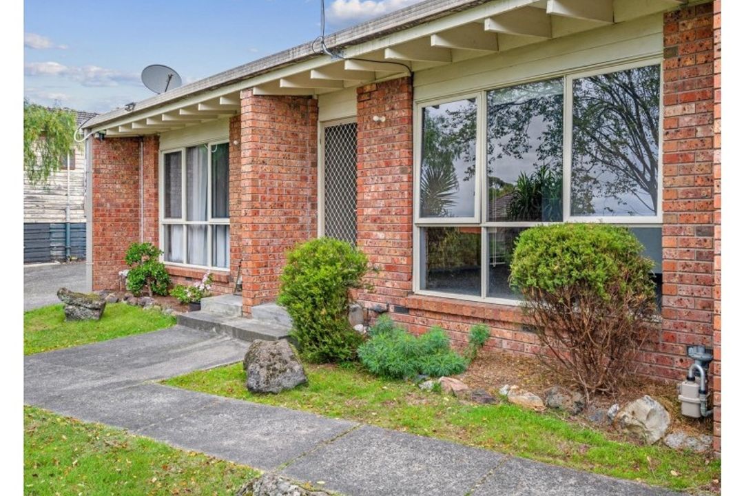 Image of property at 10 Nicholas Street, Lilydale VIC 3140