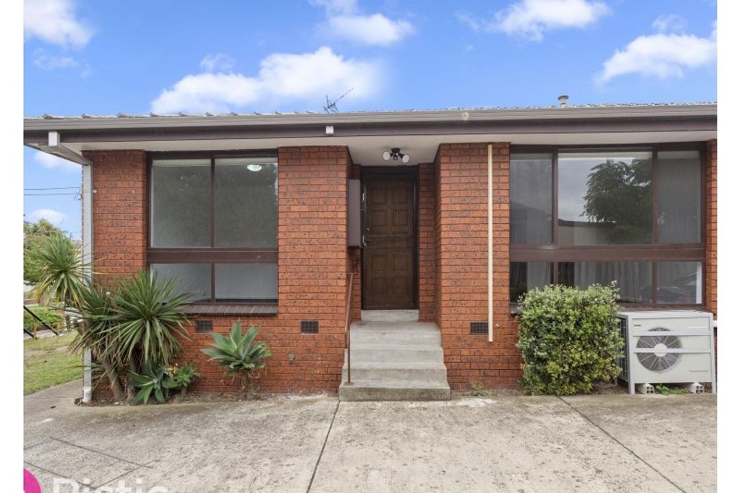 Image of property at 18 Duffy Street, Reservoir VIC 3073