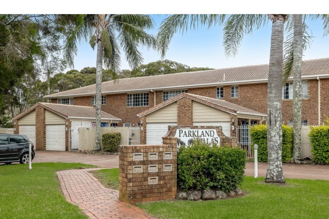 Image of property at 5/9-11 Amber Court, Darling Heights QLD 4350