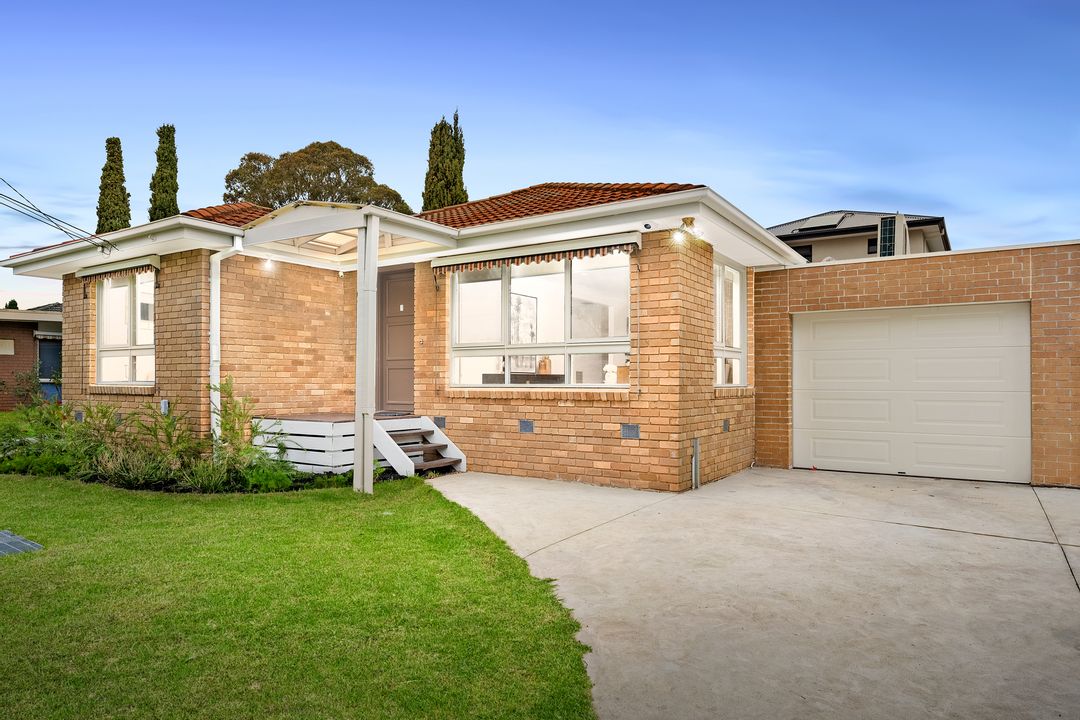 Image of property at 1/8 Helpmann Street, Wantirna South VIC 3152