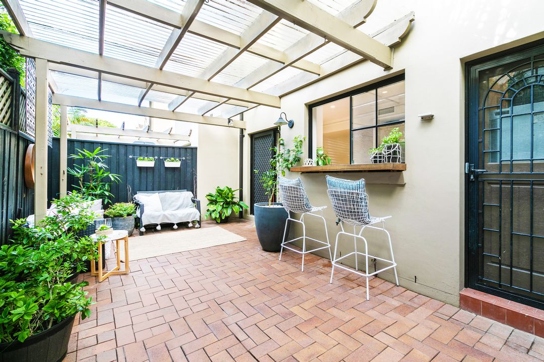 Image of property at 10 E/73A Banksia Street, Botany NSW 2019