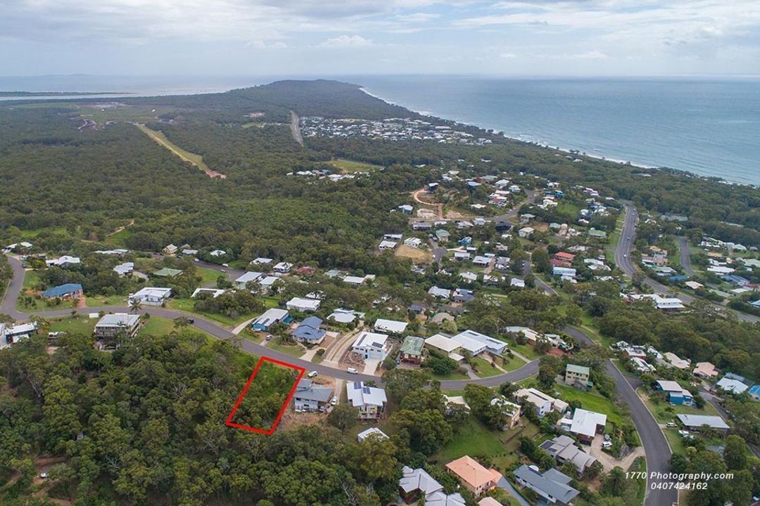 Image of property at 17 Seaspray Drive, Agnes Water QLD 4677