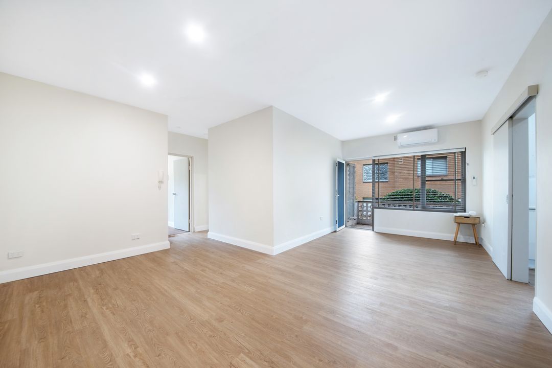 Image of property at 2/34 Albert Street, Hornsby NSW 2077