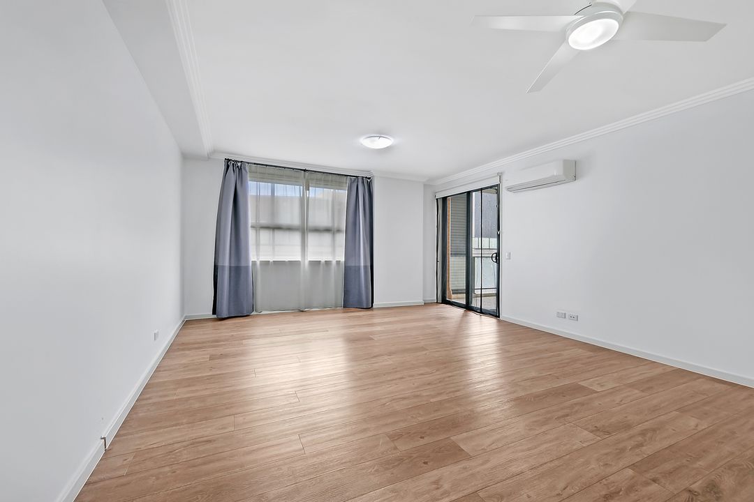 Image of property at 24/9-11 Weston Street, Rosehill NSW 2142