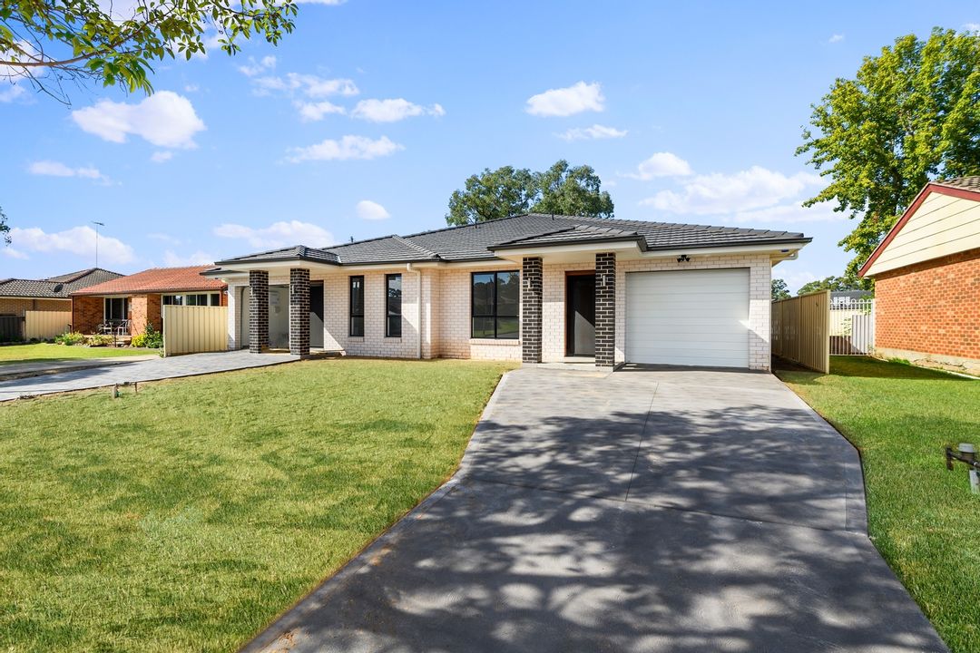 Image of property at 95 Trinity Drive, Cambridge Park NSW 2747
