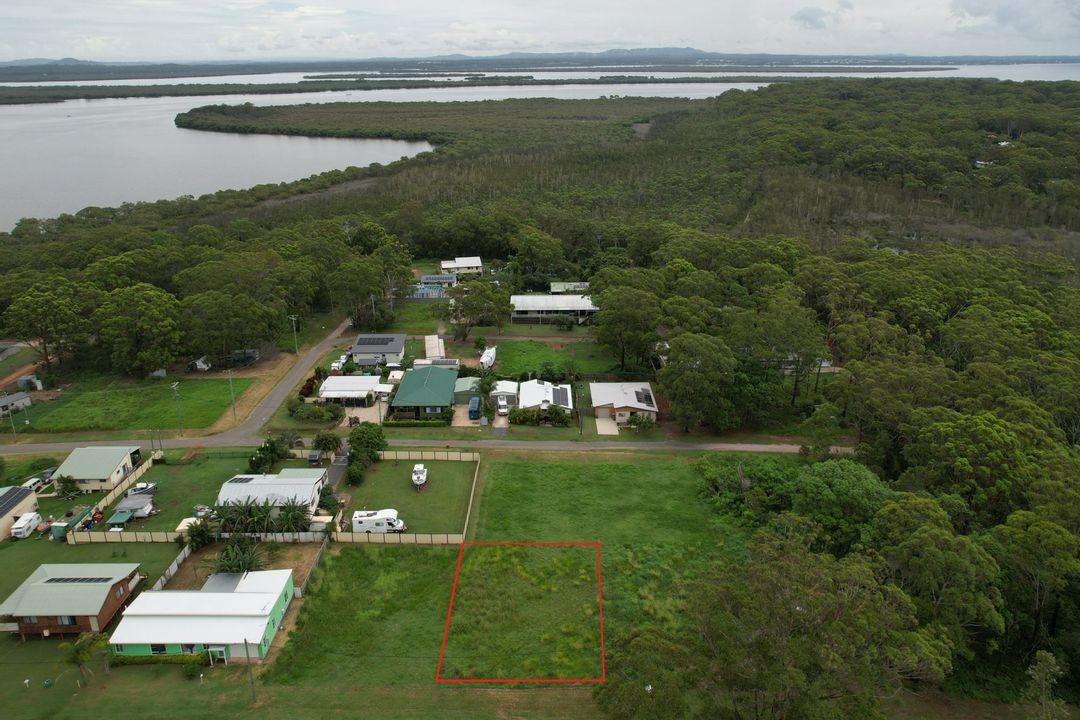Image of property at 8 Petunia Street, Russell Island QLD 4184