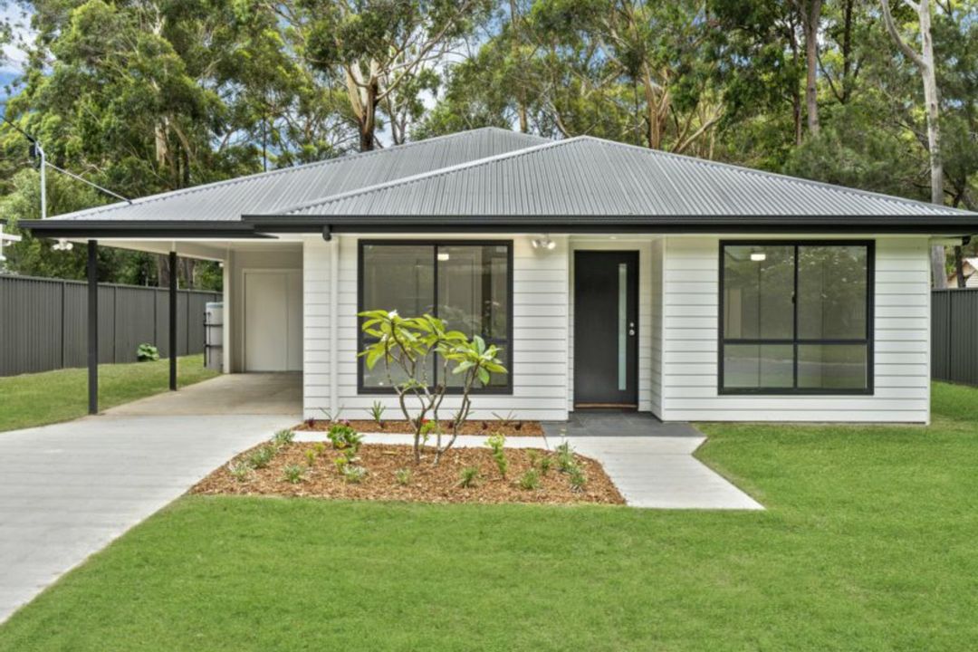 Image of property at 32 Rossi Avenue, Russell Island QLD 4184