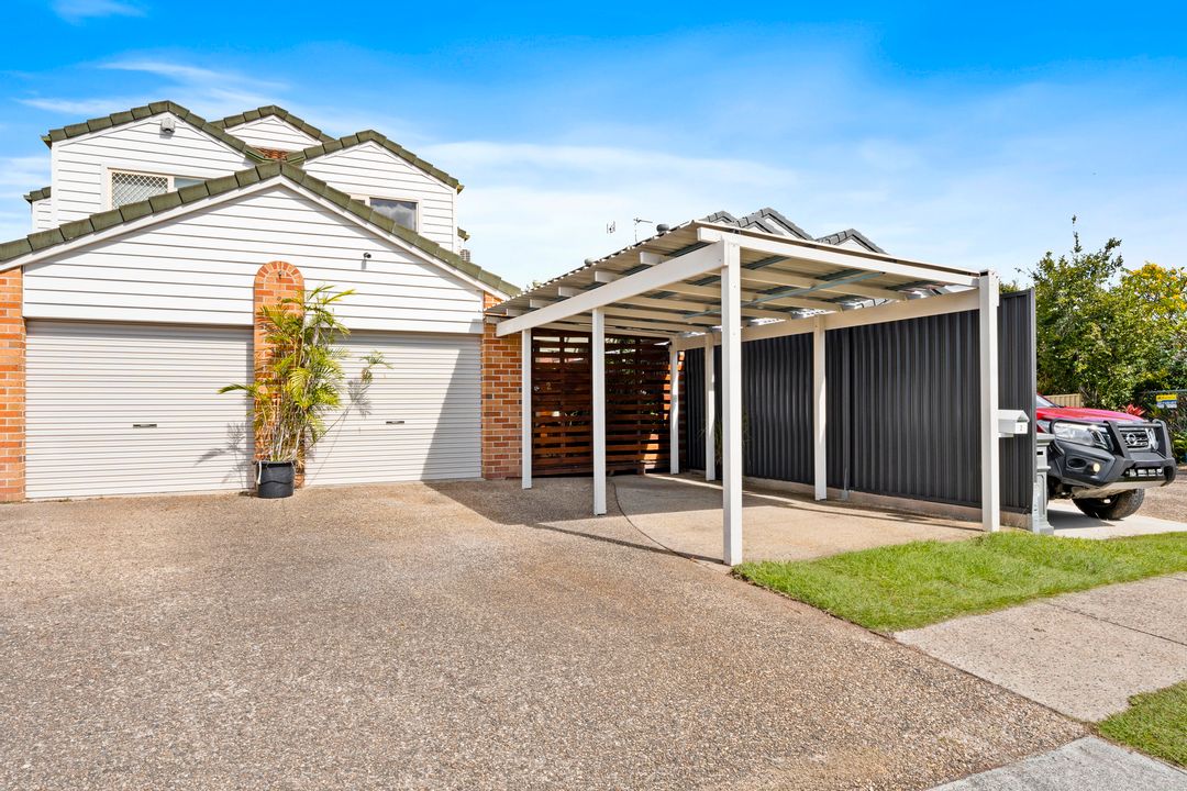Image of property at 2/122 Johnston Street, Southport QLD 4215