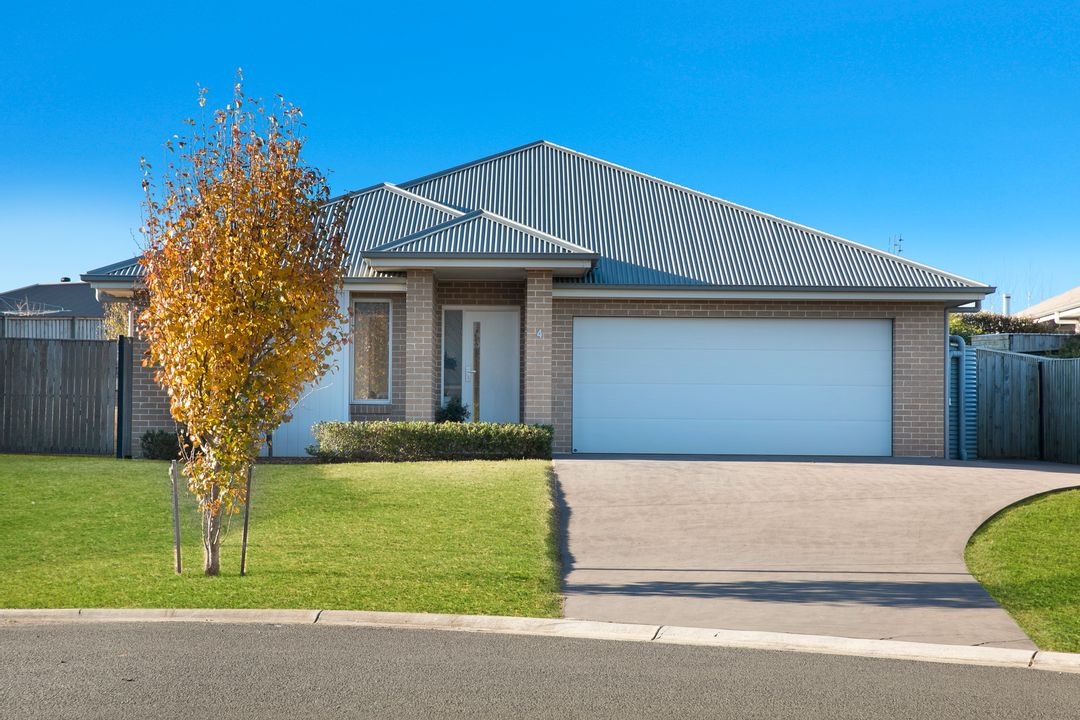Image of property at 4 Whitton Close, Moss Vale NSW 2577