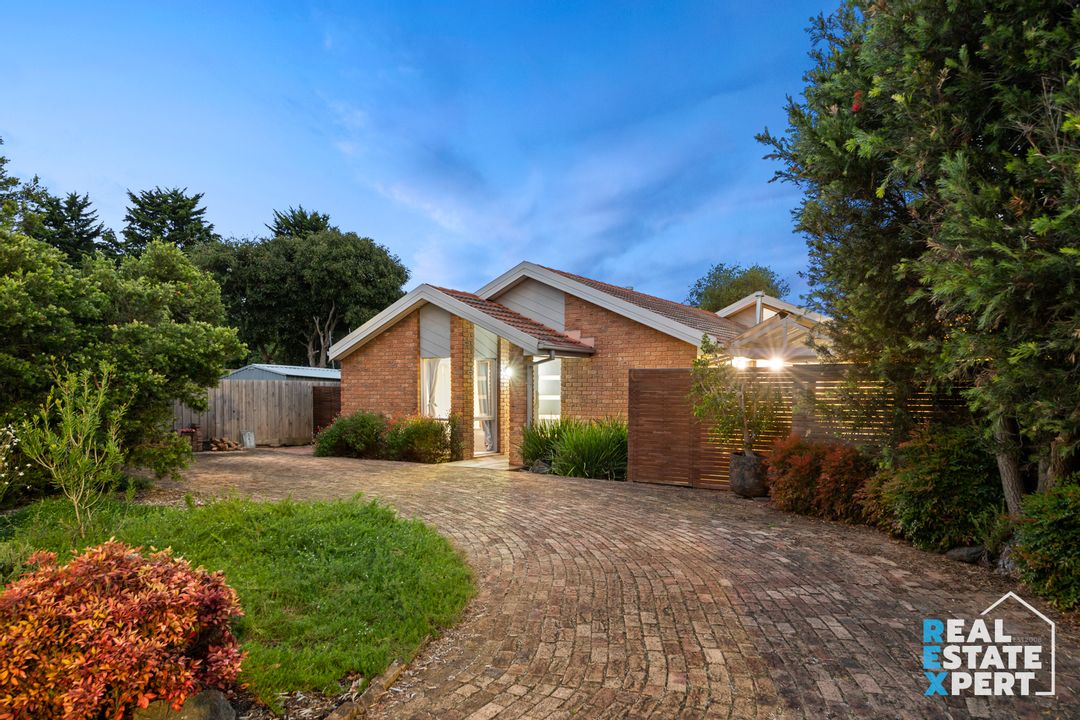Image of property at 1 Winnie Court, Narre Warren VIC 3805