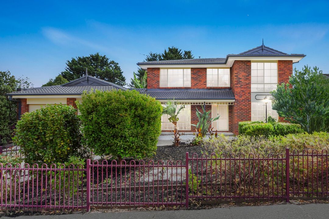 Image of property at 6 Amberly Park Drive, Narre Warren South VIC 3805