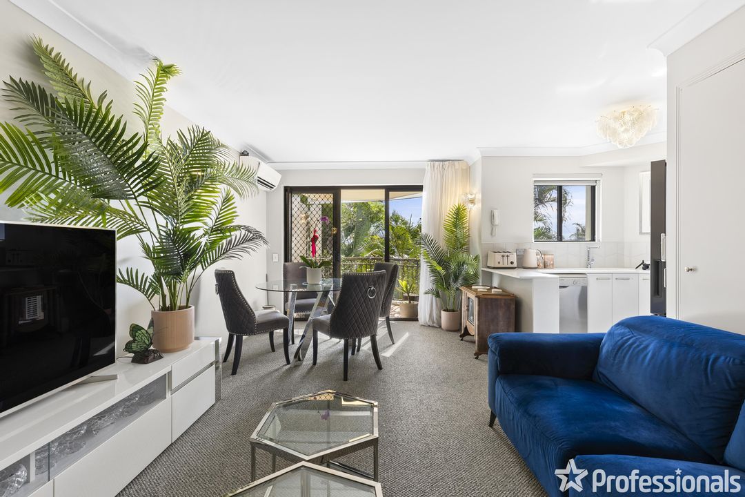 Image of property at 30/5 Fourth Avenue, Burleigh Heads QLD 4220