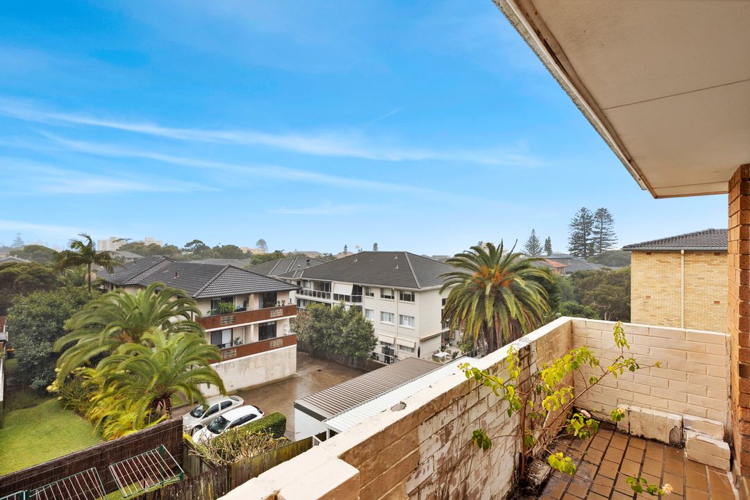 Image of property at 10/19 Stuart Street, Collaroy NSW 2097
