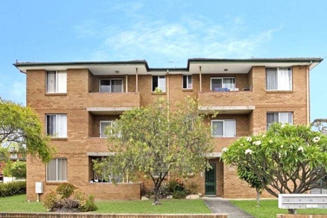 Image of property at 4/248 River Avenue, Carramar NSW 2163