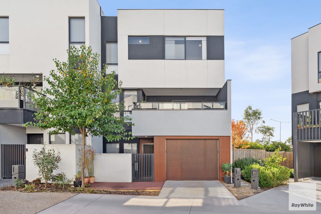 Image of property at 41 Kavanagh Crescent, Keilor Downs VIC 3038