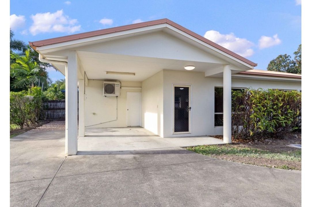 Image of property at 1/5 Cottesloe Drive, Kewarra Beach QLD 4879