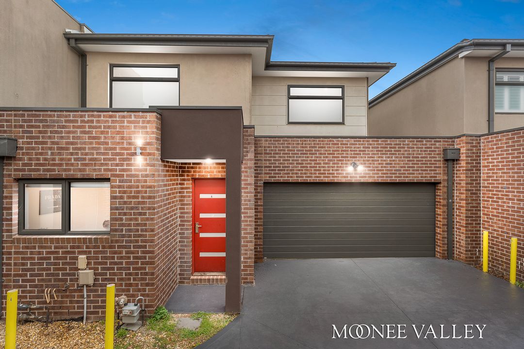 Image of property at 4/3 Riverside Avenue, Avondale Heights VIC 3034