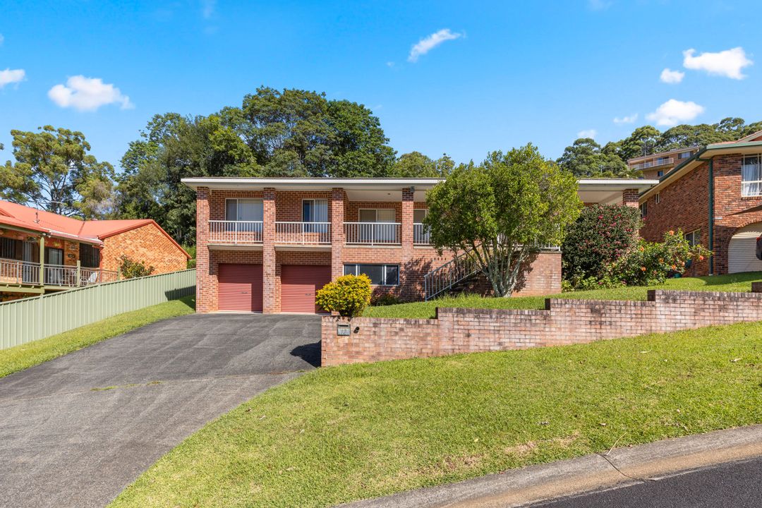 Image of property at 12 Anniversary Pl, Coffs Harbour NSW 2450